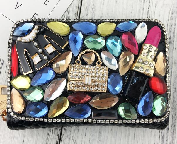 Women's Luxurious Crystal Design Wallet